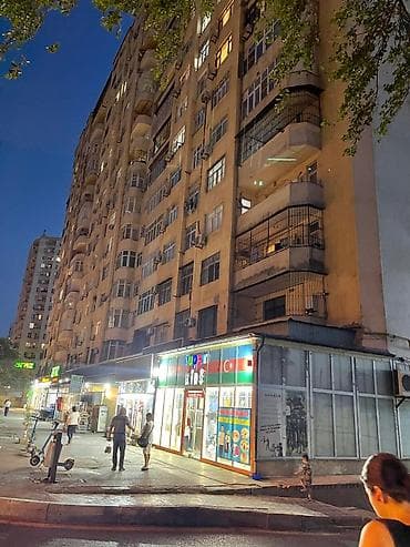 evler bine: 1 otaqlı mənzil – şəhər mərkəzinə yaxın, aşağı mərtəbəli çoxmərtəbəli — 1