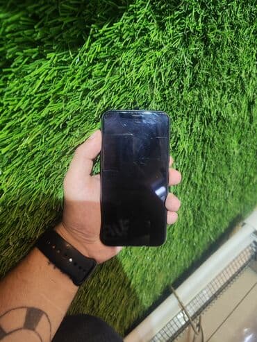iphone 11 pro ekranı: IPhone 11 Pro, Space Gray, Face ID — 3
