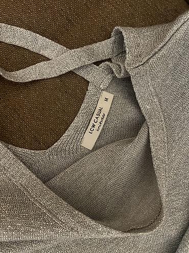 Üst geyimləri: Lc den alınıb bahalıdır ve M razmer — 3