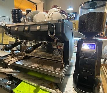 Professional kofe aparato 4000 Azn. Unvan Sahil metrosu. Shirin x — 1
