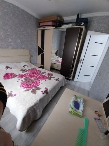 1 otaqli kiraye evler 2022: 3 otaqlı mənzil – mebel və texnika ilə - Açıq mətbəxli geniş qonaq — 4