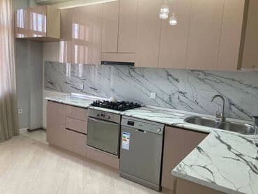 maştağa kiraye: Ziya Bünyadov prospektində,2 saylı poliklinika yaxınlığında,14 — 2