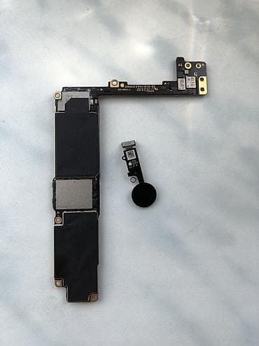 ayfon 3: IPhone 8 Plus, 64 GB, Qara — 1