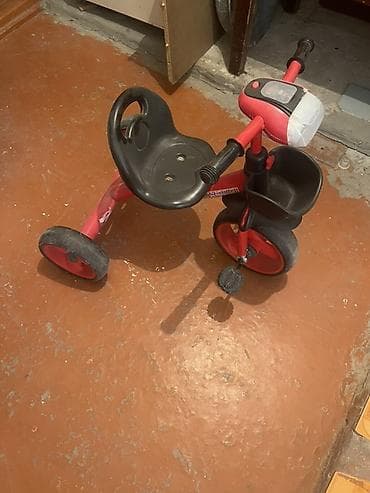 Детские велосипеды: Uşaq üçtəkərli velosipedi - Rəng: qırmızı-qara - Ön pedallı — 2