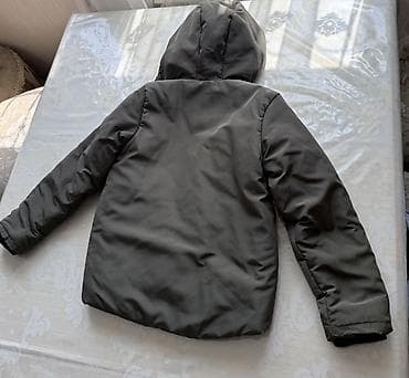 yeni il corabları: Kurtka, Uniseks, 9 - 10 yaş — 2