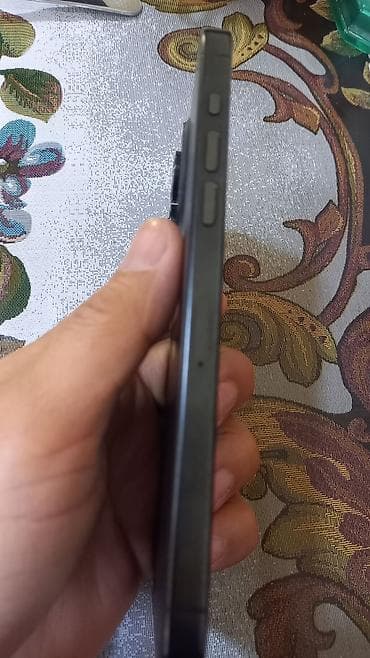 iphone 7 plus irşad: IPhone 15 Pro Max, 256 GB, Qara, Face ID — 5