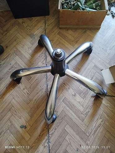 islenmis mebiler: Ofis kreslosu üçün alt baza və təkərli çarx sistemi - 5 şüalı metal — 2