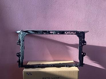 Hyundai Elantra 2019 radiator paneli . Hyundai Elantra 2020 ekrani