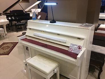 elektro gitara satilir: Akustik piano. Royal Musiqi Aletleri salonu sizlere genish — 1