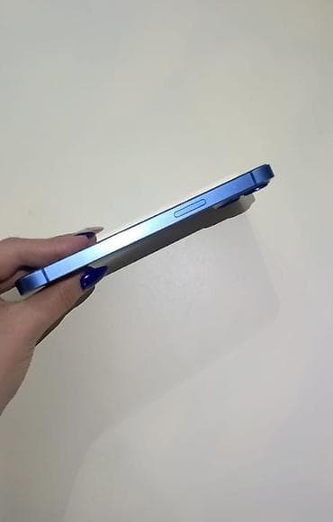 samsung galaxy a33: IPhone 13, Mavi — 3