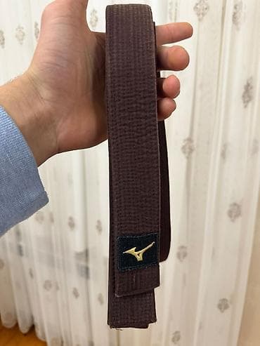 Orginal Mizino kemer satılır
300sm
30manat aşağı yeri olacağ lalafo.az -da Orginal Mizino kemer satılır
300sm
30manat aşağı yeri olacağ