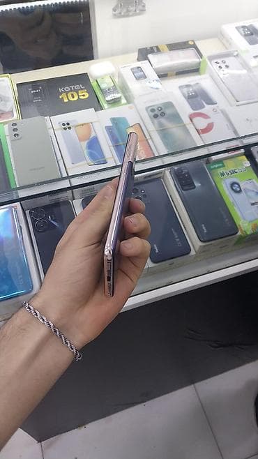 ip 12: Samsung Galaxy S21, 128 GB, rəng - Bənövşəyi, Simsiz şarj — 2