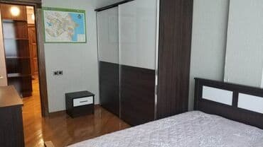 ecemide kiraye evler 400 azn: Nəsimi metrosunun yaxınlığında (Zərifə Əlieva parkına yaxın) 15 — 3