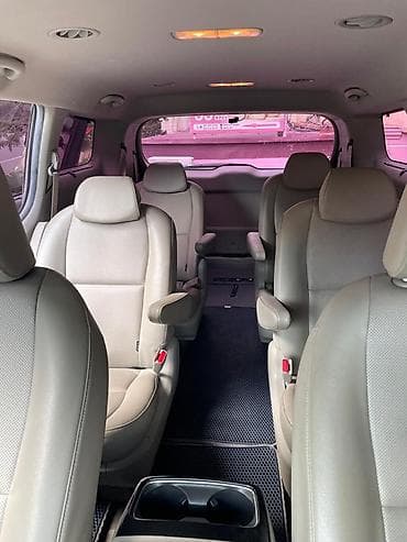 karavan satışı turbo az: Kia Carnival: 2.2 l | 2015 il Van/Minivan — 7