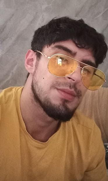 gecə smeni is: Yas 24,Boy 180,Hərbi Xidmətdə Olmuşam(Veteranam),Fiziki-Saglamlıqım — 1