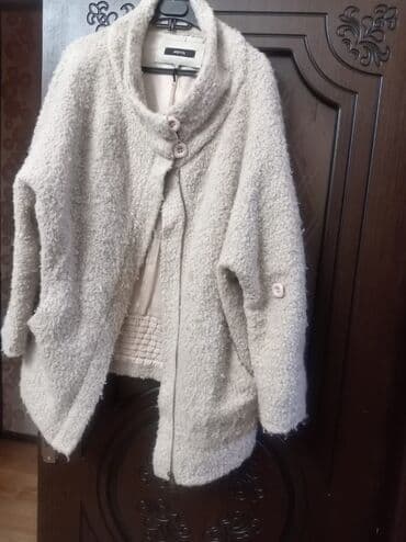 cins pencekler instagram: İPEKYOL qadın jaketi - Model: yumşaq, bukle teksturalı qısa — 1