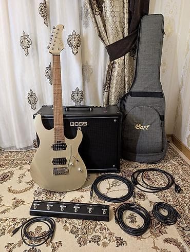 elektro gitarlar: Cort G300 PRO Boss Katana 100 MKII GA-FC Pedal Üstündə verilir — 1
