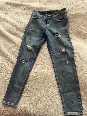 cibli şalvar: Mavi solğun yuma effekti olan dar kəsim cins şalvar. Xüsusiyyətlər — 1