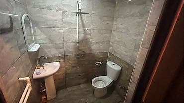 1 ayliq kiraye evler: 1 otaqlı mənzil – studiya tipli qonaq otağı və mətbəx bir yerdə. - — 3