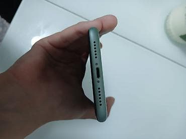 ayfon 18: IPhone 11, 128 GB, Yaşıl, Zəmanət, Simsiz şarj, Face ID — 6