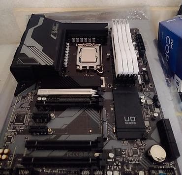 masaustu kompyuterler: Gigabyte Z790 UD AX WIFI T-Force Delta RGB (4x16 kit) 64GB DDR5 — 2