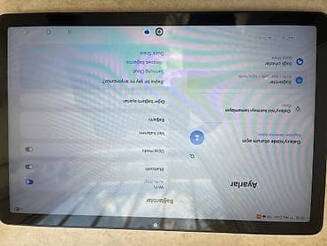 Samsung: Tecili satilir ! Her sey ideal islek vezyetdedir ciziqi siniqi yoxdur — 7