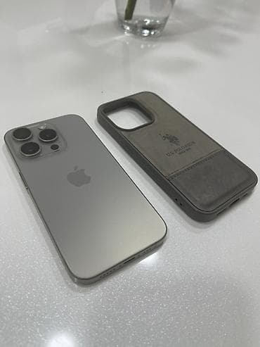 iphone 5 's: IPhone 15 Pro, 256 GB, Natural Titanium, Face ID — 3