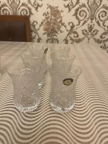 Столовые приборы: Xurstal. meyve qabi 70 azm guldan 40 azm bakal 50 azm rumka 40 — 4