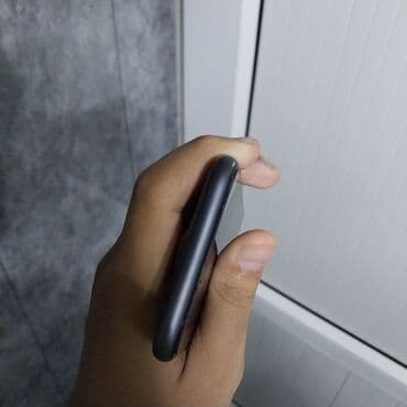 IPhone 11, Qara, Qırıq — 6