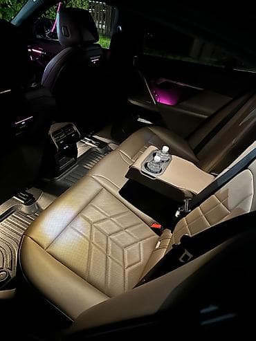 bmw e 80: BMW 5 series: 2 l | 2023 il Sedan — 5
