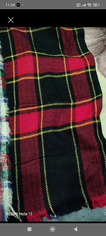 Qadın ayaqqabıları: Zolaqlı şərf/atkalar dəsti - Model: Uzun, toxunma şərflər, uclarda — 2