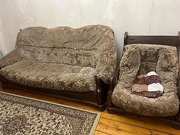 deri divan: İşlənmiş, Klassik divan, Divan, Bazasız, Açılmayan — 1