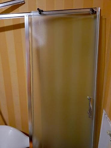 dus kabinalar: İşlənmiş Arakəsmə, Künc üçün, Ünvandan götürmə — 2