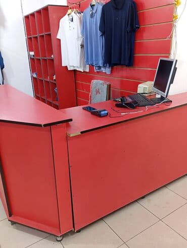 Avtoservis avadanlıqları: Mağaza üçün mebel dəsti - Rəng: qırmızı (qara kənar haşiyələr) - — 4