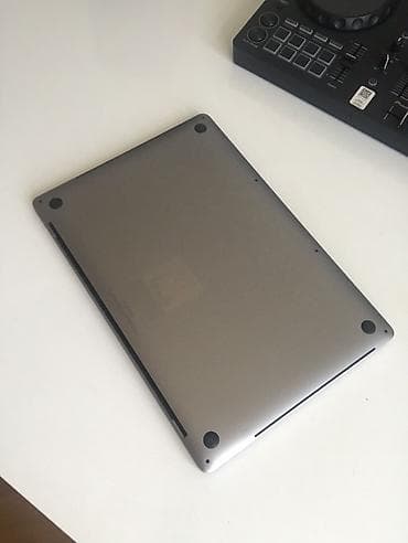 prosessor i7: Apple MacBook Pro 16” 2019 ( BARTER VAR IPHONE MODELLERI ILE ) - 512 — 5