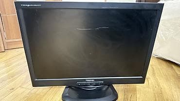 Toshiba TekBright 20" Wide Display monitor Model: PA3552E-1LC2