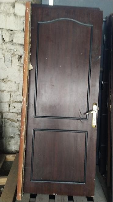 ikinci əl qapi: MDF Avropa qapıları yaxşı vəziyyətdədir çərçivə zamok usdunde — 2