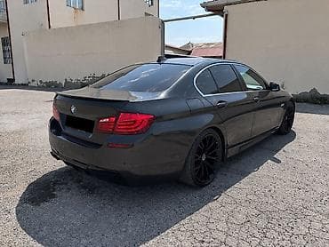 ford transit matoru: BMW 5 series: 2 l | 2011 il Sedan — 6