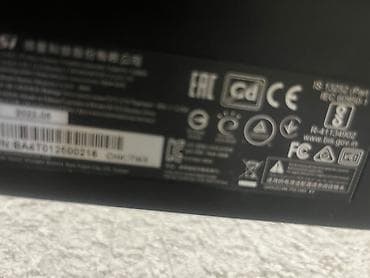 msi cyborg: Msi Manitor Qarpolasi yoxdur ekrani qirixdir 70 azn Xerci vardir esil — 2
