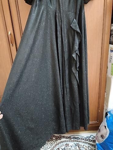 Şəxsi əşyalar: Qara, parıltılı uzun ziyafət donu - Parıltılı, zərif toxumalı parça – — 2
