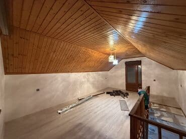 yeni emlak az hezi aslanov: İki mərtəbəli həyət evi Planlama: - 1-ci mərtəbə: geniş zal/studiya — 8