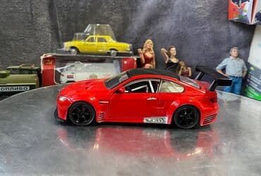 Əntiq saatlar: Коллекционная модель BMW M3 E92 GT2 Red 2009 UNI Fortune Scale 1:32 — 9