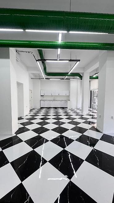 Mənzillər: Əsasən showroom, butik, atelye, ofis, coffeeshop və s. təyinatlar üçün — 2