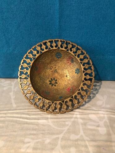 qədimi pullar: Antik Latun qablar balacalar 25 m boyuk 40 manat — 10