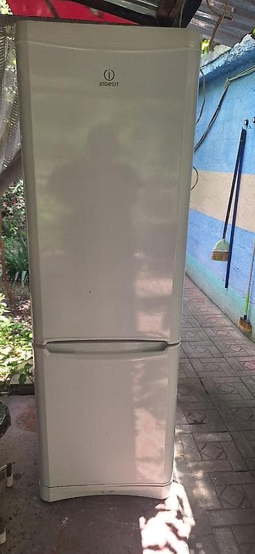 komputer windows 10: 2 qapılı Indesit Soyuducu Satılır, rəng - Ağ — 7