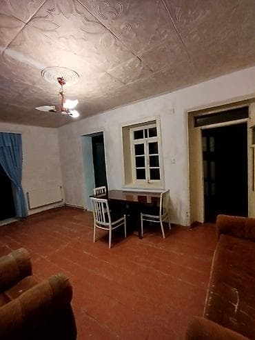 Kirayə otaqlar: Suraxanı ray. Bülbülə qəsəbəsində 3 otaqlı mənzil kirayə verilir, evin — 2