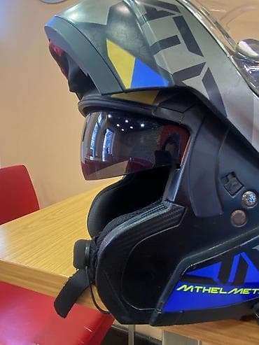 moto angel: Kask normal vəzyətdədir. Vaxtı ikən 320 azn alınıb. Mt Helmets Atom — 3