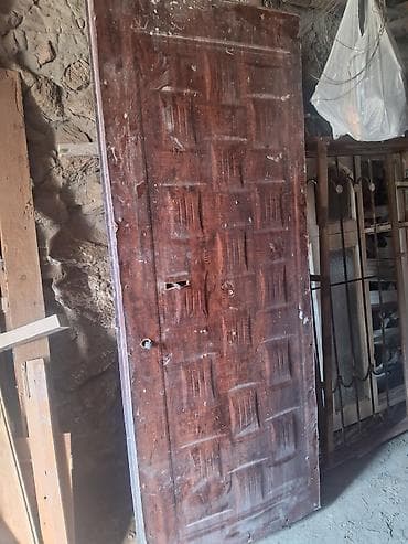 Mənzil üçün İşlənmiş Giriş qapısı 80x200 sm Ünvandan götürmə — 1