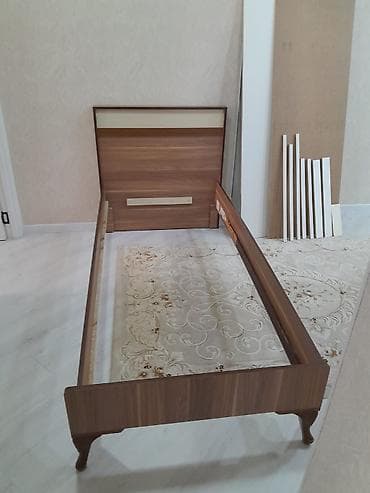 Ev üçün mebel: Taxta çarpayı karkası və başlıq dəsti - Material: taxta/LDF panellər — 1