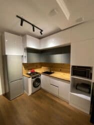 kiraye evler 2022 20 yanvar: Yeni yasamalda 16/5 mertebesinde 2 otaqli ev 600 azn mûşderi ferqi — 11